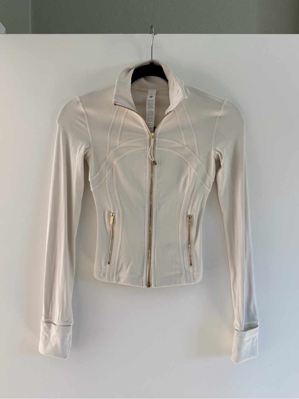 Lululemon Define Jacket Luon Ivory Cream White Gold Zip Slim Fit Size 0 XS